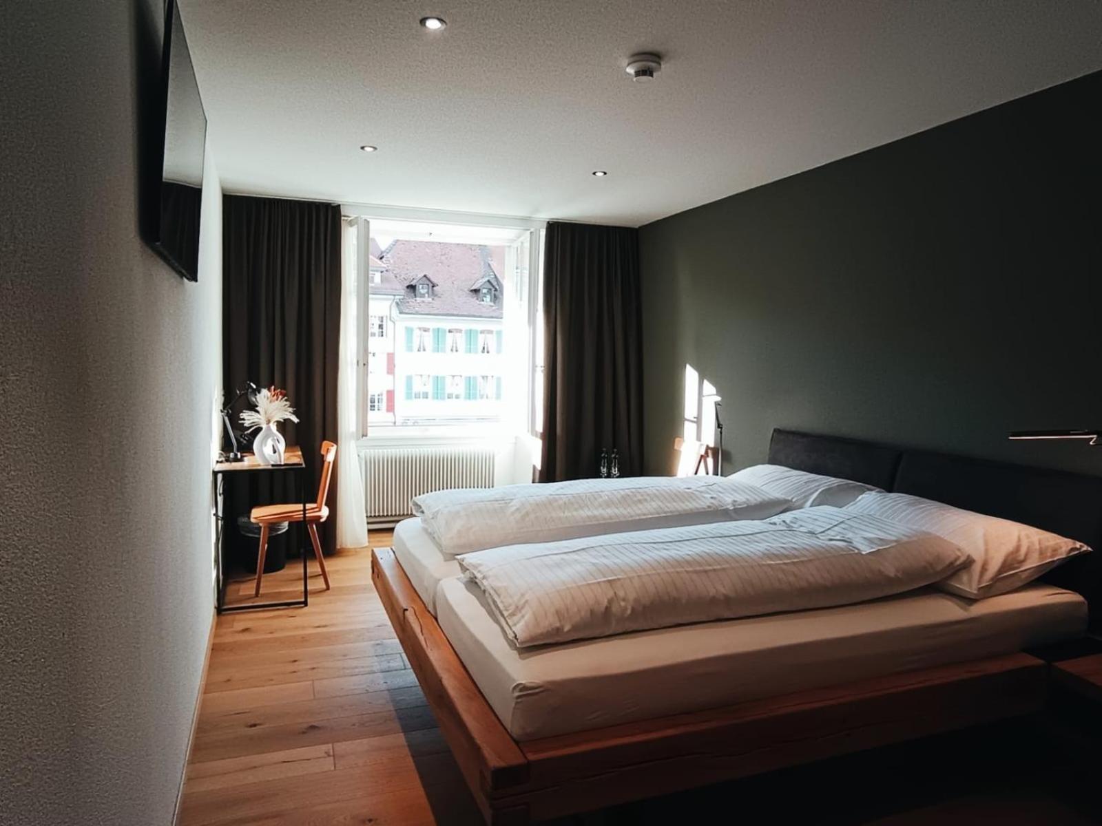 Hotel Restaurant Krone Aarberg Dış mekan fotoğraf