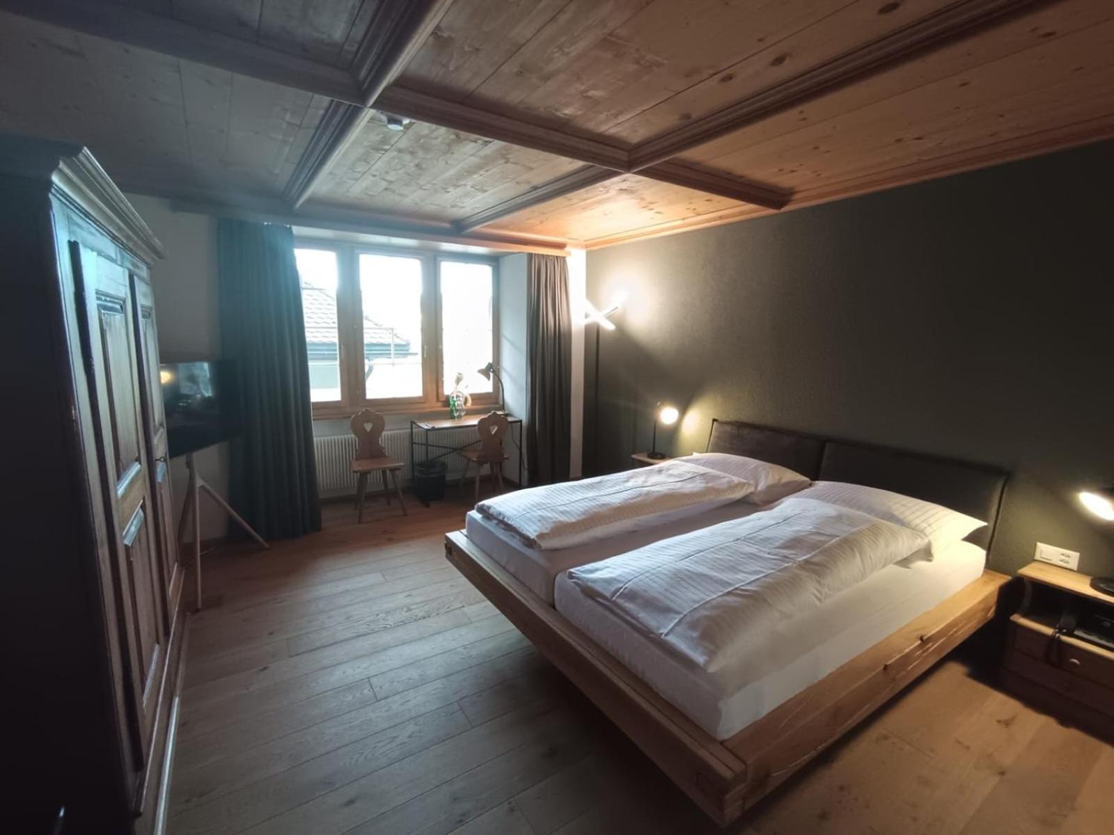 Hotel Restaurant Krone Aarberg Dış mekan fotoğraf
